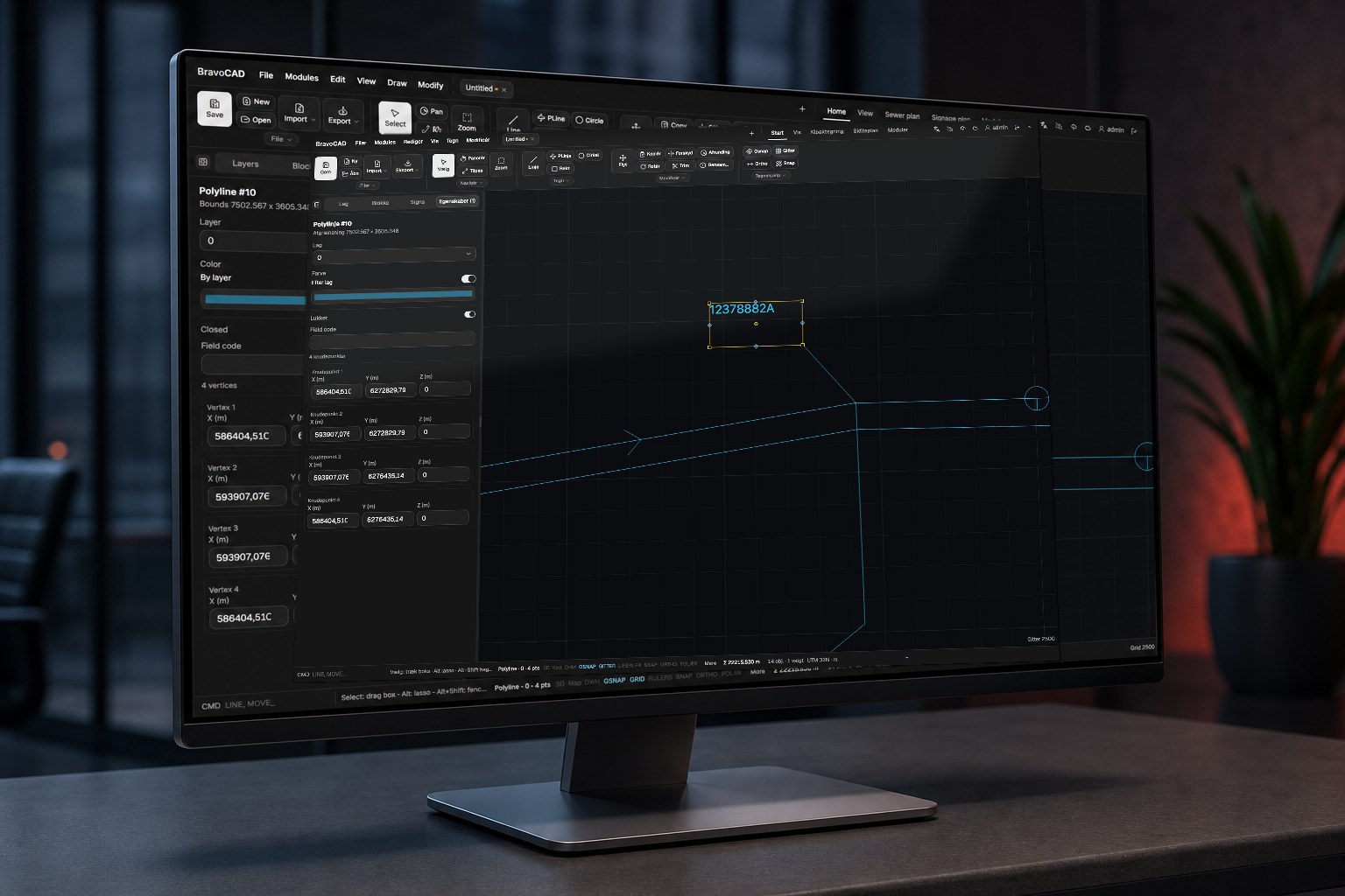 BravoCAD browser-CAD-interface med tegneværktøjer, egenskabspanel og en valgt polylinje på lærredet